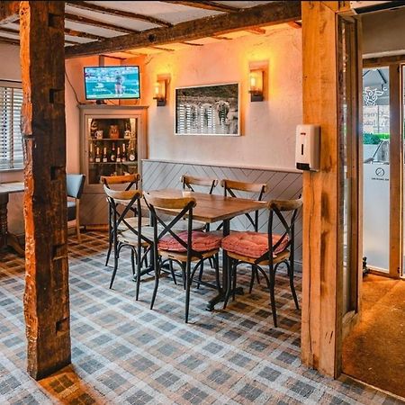 ニューポートCharming 1-Bed Loft In Caerleonアパートメント エクステリア 写真