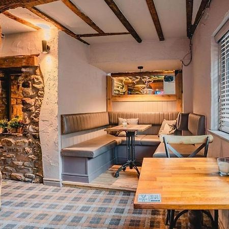 ニューポートCharming 1-Bed Loft In Caerleonアパートメント エクステリア 写真