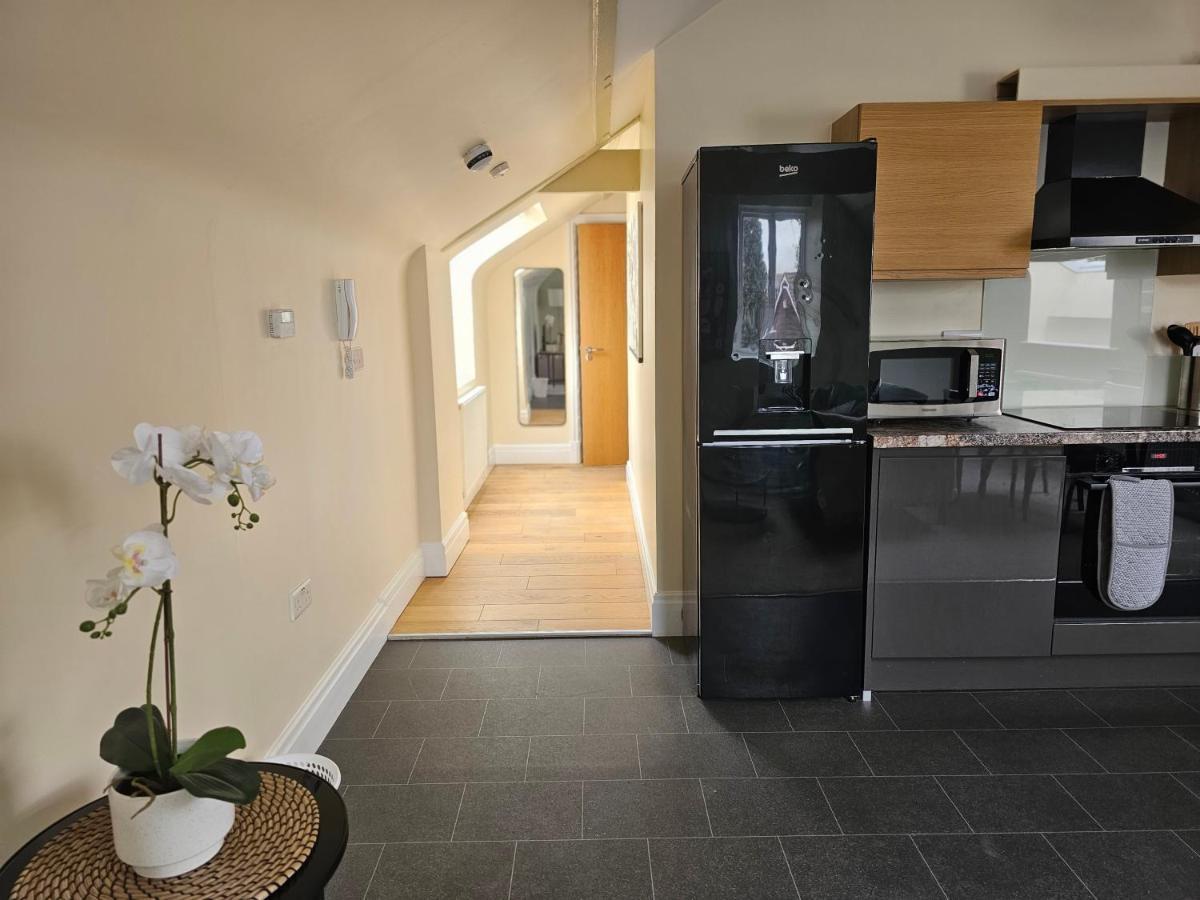 ニューポートCharming 1-Bed Loft In Caerleonアパートメント エクステリア 写真
