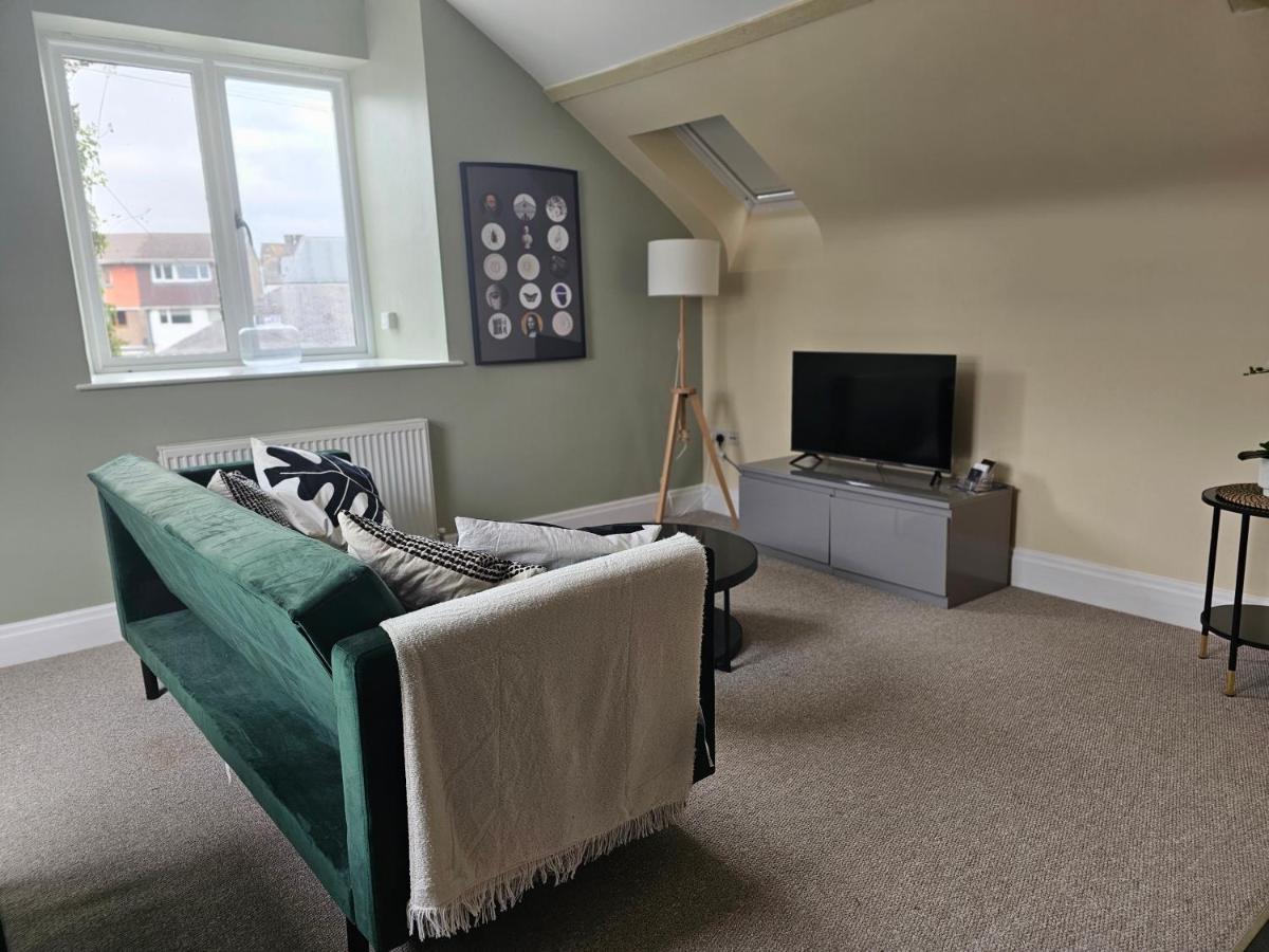 ニューポートCharming 1-Bed Loft In Caerleonアパートメント エクステリア 写真